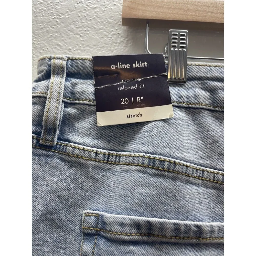 Womens Ava & Viv Denim Midi Skirt Light Wash 20 Blue Relaxed Fit Comfort Stretch - Picture 4 of 6